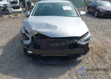 2018 Hyundai Elantra Se из США, поврежденный, VIN 5NPD74LF9JH262284